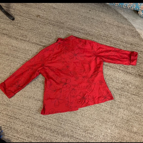 Carole Little red embroidered lined button down blouse, large - Picture 11 of 15